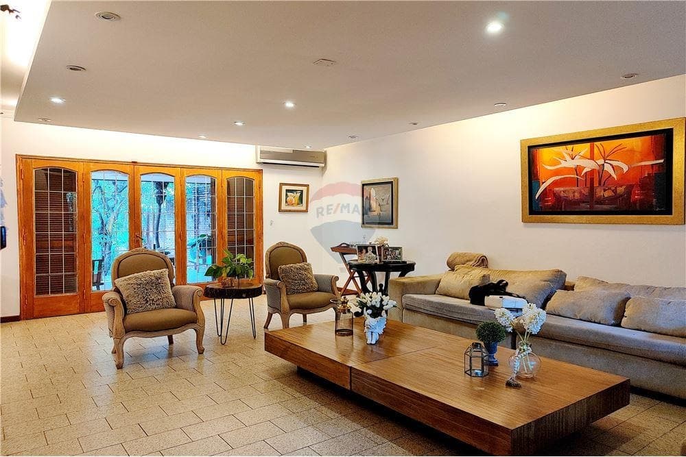 residencia de 1500m2 de 5 dormitorios, foto 4