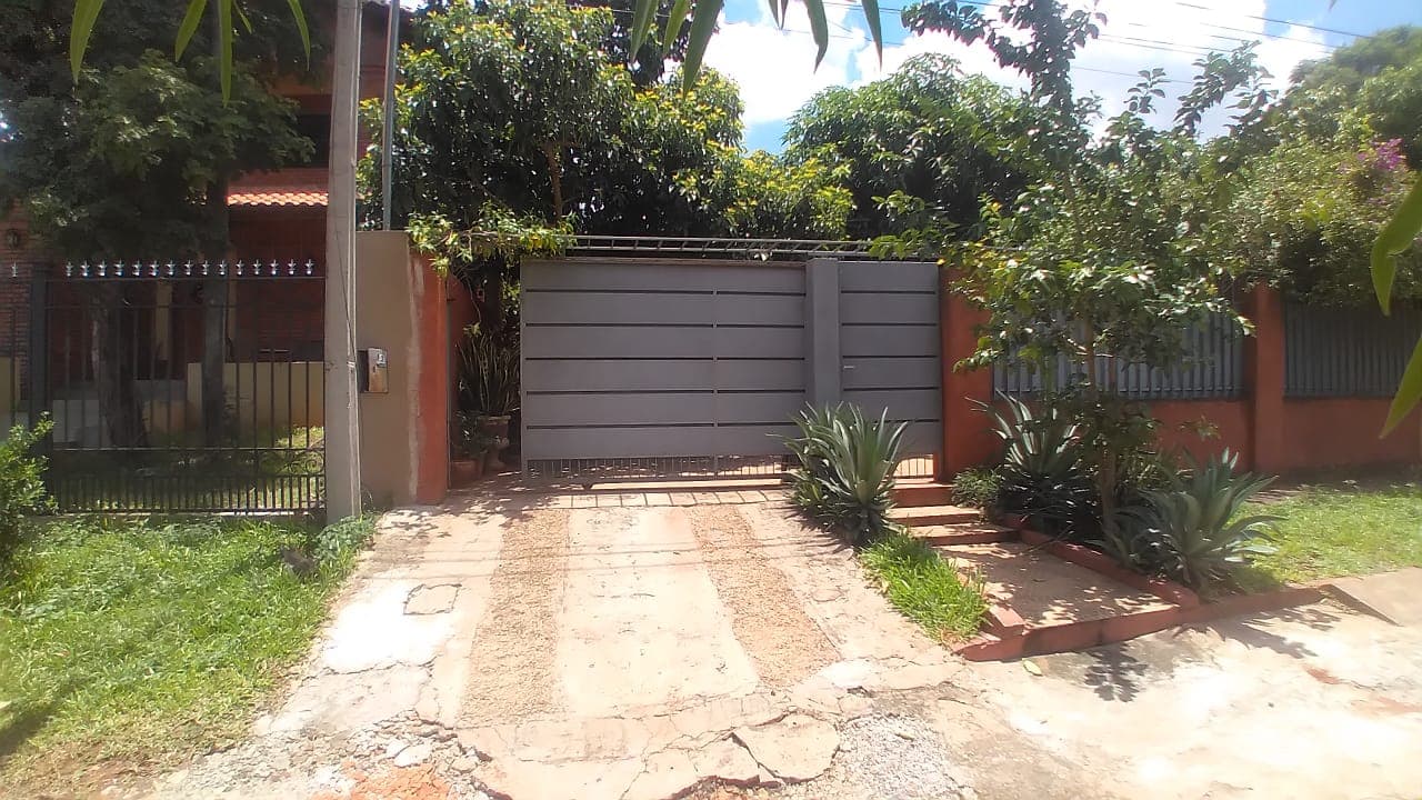 Hermosa casa con piscina Villa Elisa — foto 5