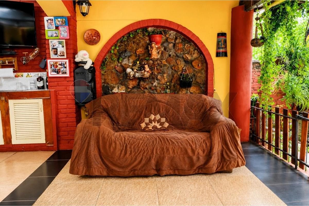 Vendo–Casa en Barrio La Concordia, M. R. A, foto 2