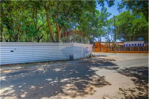 Terreno de 5.207m2 en Fernando de la Mora — foto 2