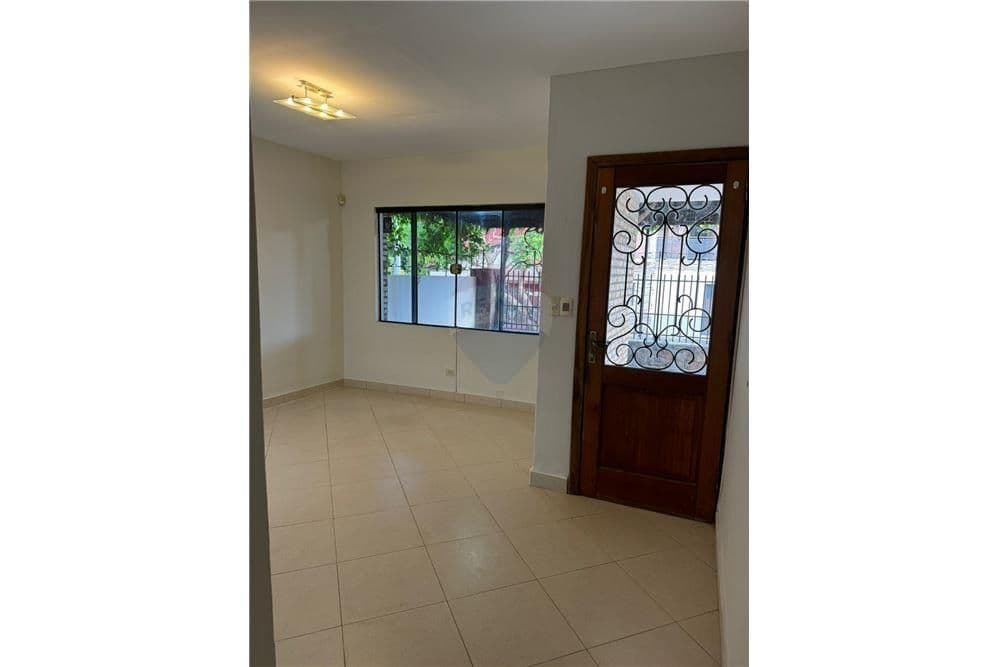 Casa de 2 dormitorios en lambare zona century plaza — foto 4