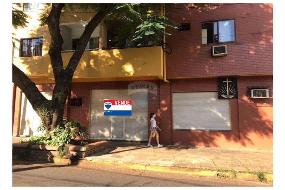 Local Comercial - Venta - Encarnación, Paraguay