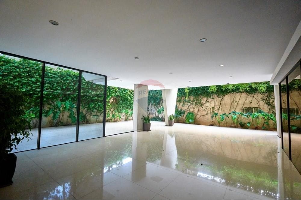 En Alquiler Amplio Y Lujoso Departamento — foto 5