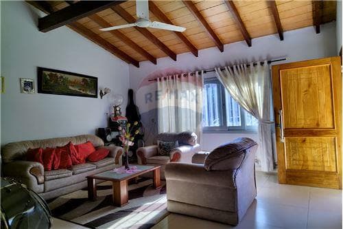 Casa-Venta-PY Central Villa Elisa 8 de Diciembre COD.188, foto 4