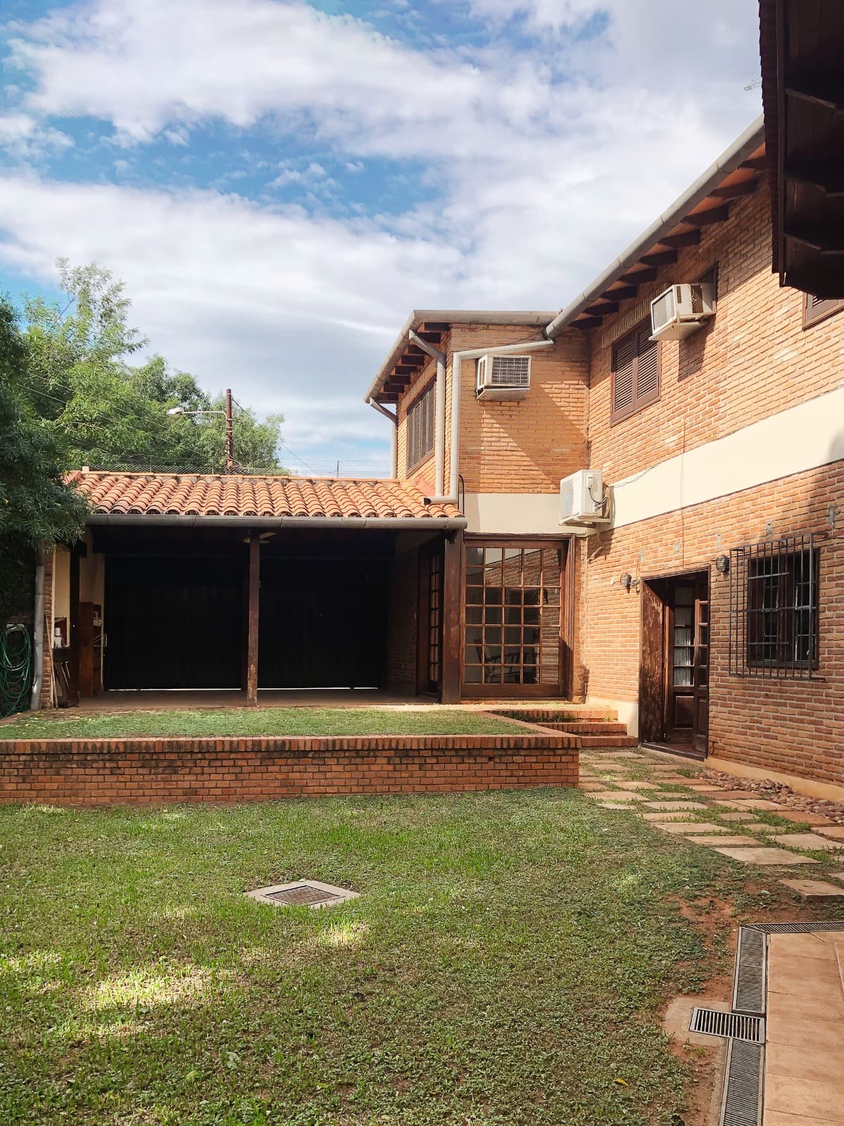 Casa en Venta en Asunción - Barrio Mburucuya, foto 3