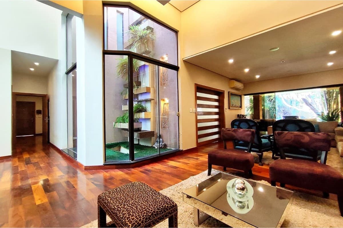 Residencia en venta en barrio mcal. Estigarribia!! — foto 2