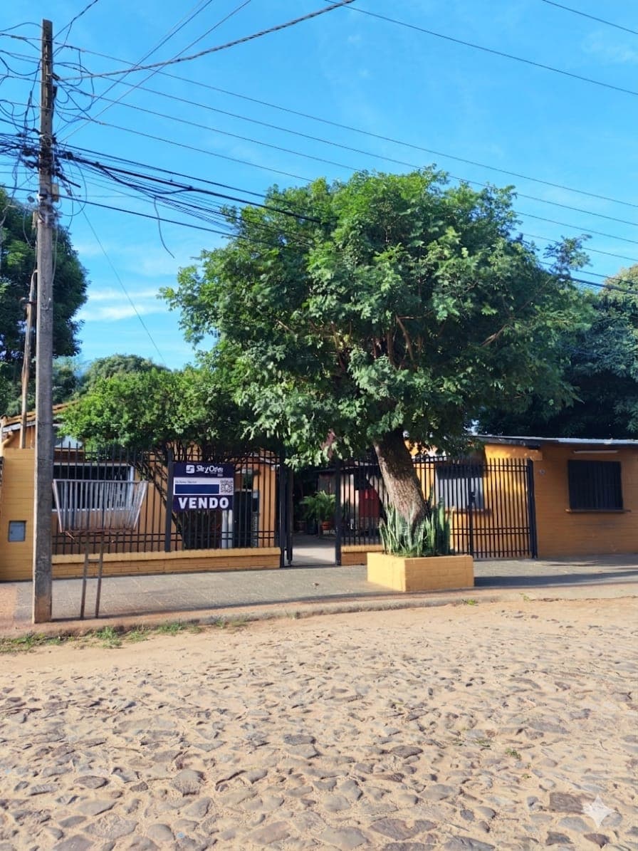 Vendo casa en Fernando de la Mora zona sur - bo. Pitiantuta