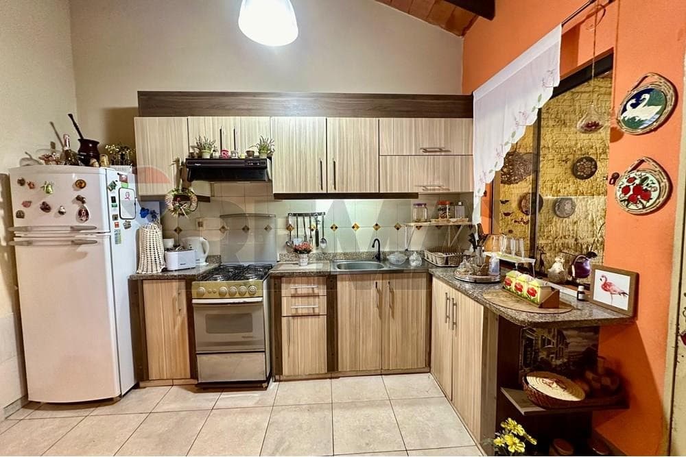 Hermosa casa en Luque loma merlo, foto 5