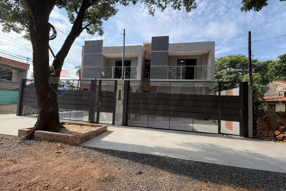 Duplex en venta - Fernando de la Mora, foto 1