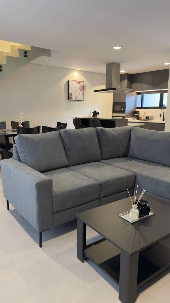 Casa en Venta - Loma Pytá, Asunción, foto 3