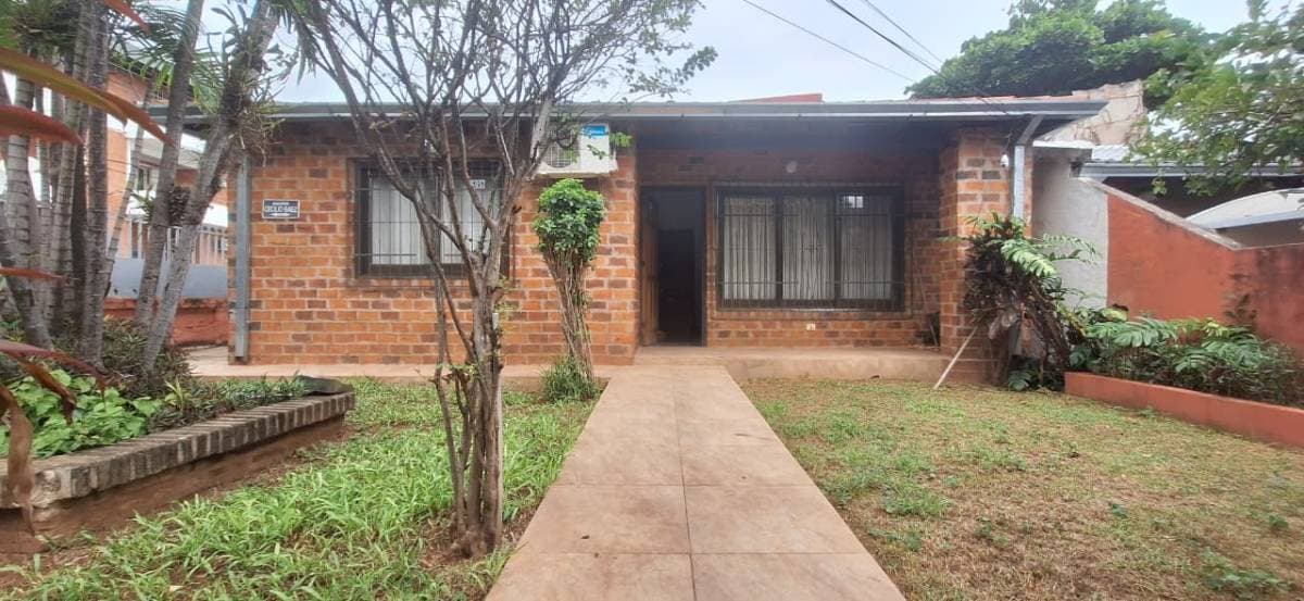 Casa semi amoblada 1 dormitorio en barrio obrero, asuncion - id 50666 — foto 2