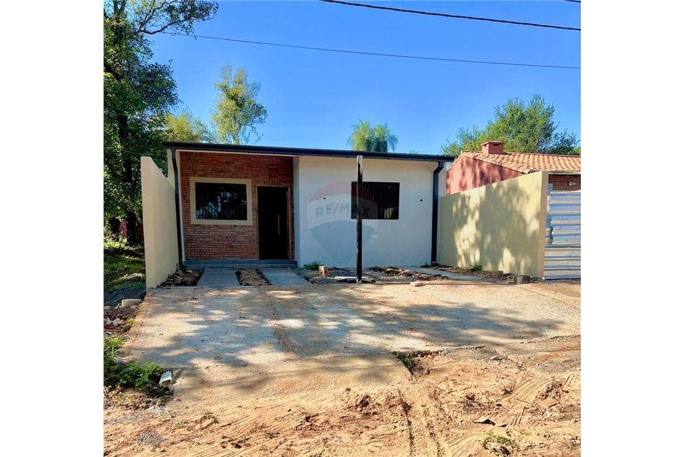 Chalet - Venta - San Lorenzo, invierte en un hogar cómodo!, foto 1