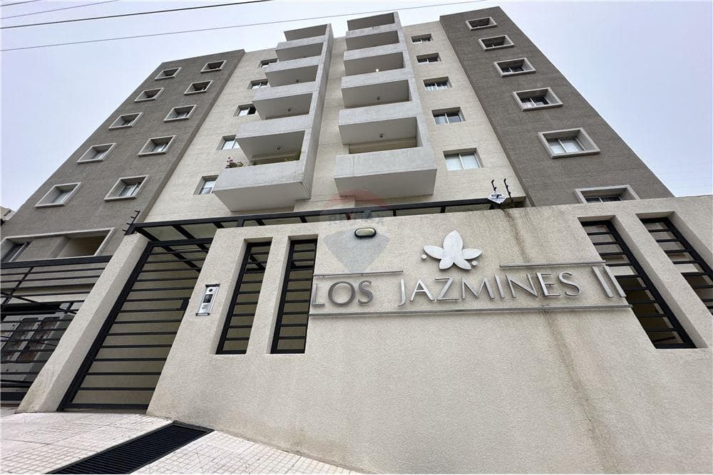 Depto. a estrenar edificio Los Jazmines - Sajonia