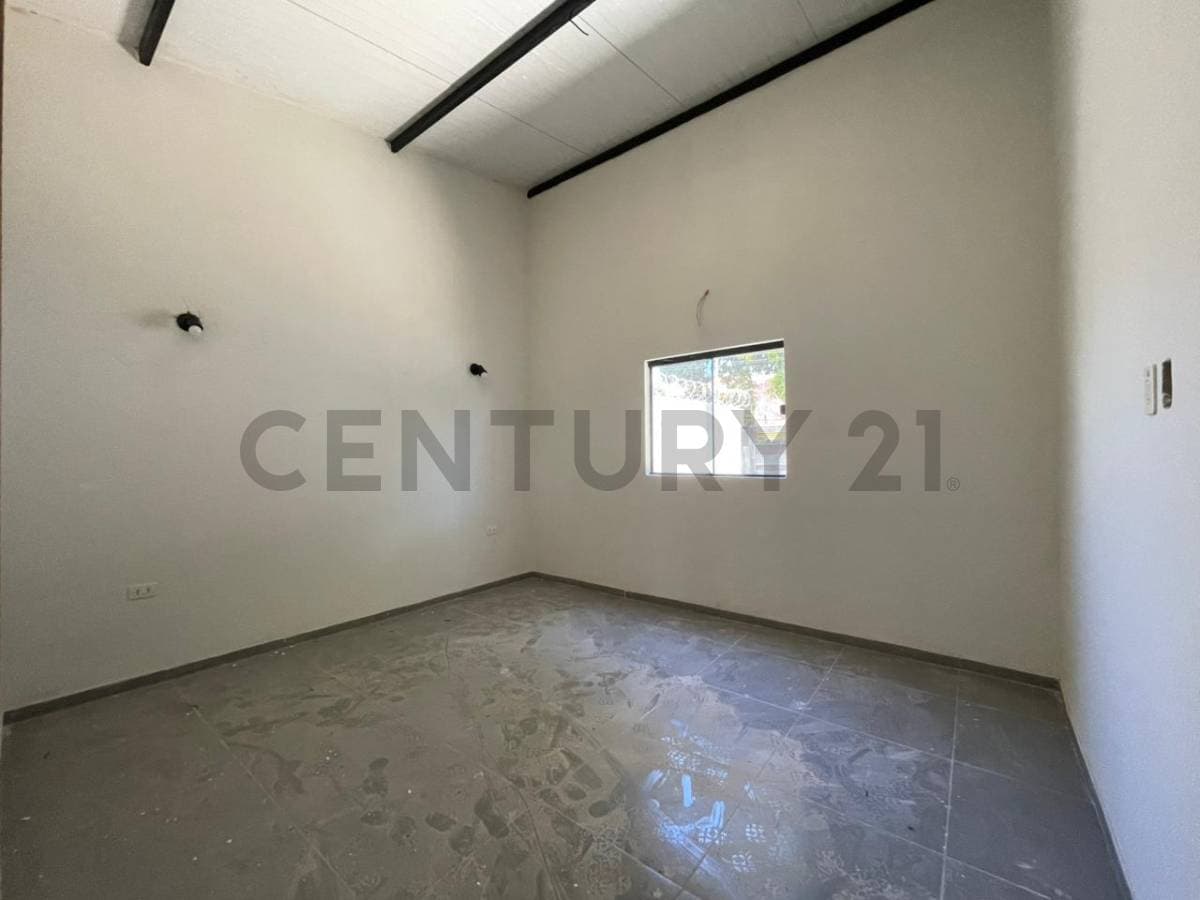 Chalet de 2 dormts a estrenar en lambare, puerto pabla, foto 4