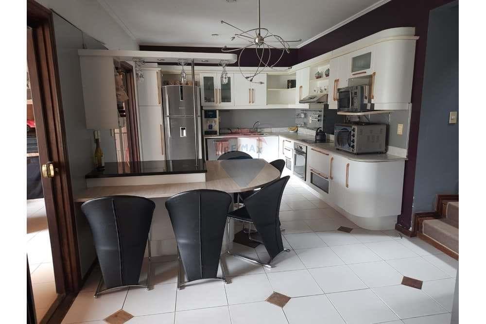¡Casa en Alquiler - Ycuá Satí, Asunción!, foto 5