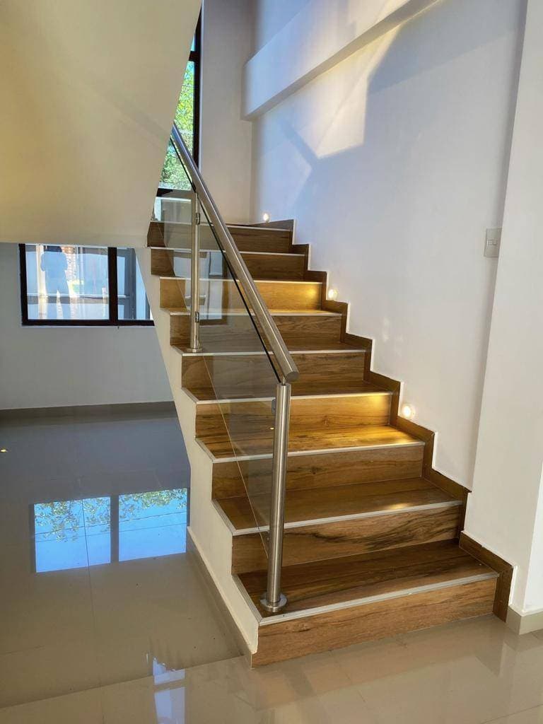 En venta moderna casa a estrenar en mburucuya, foto 1