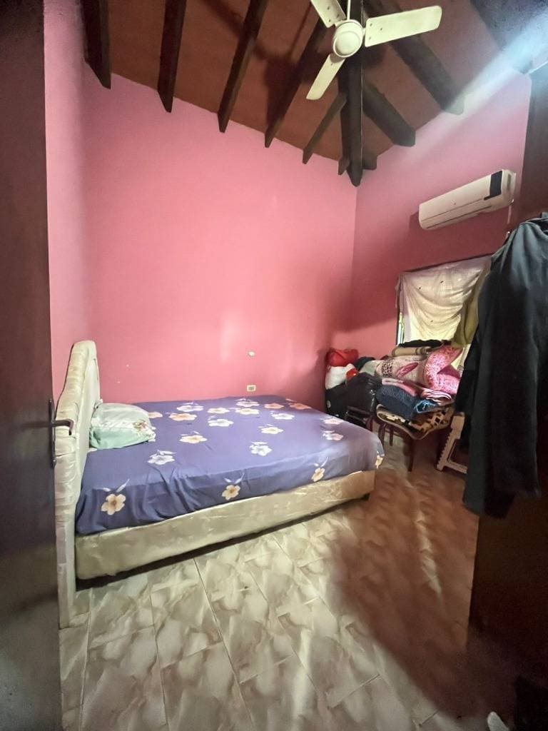 Casa en isla bogado Luque, foto 5