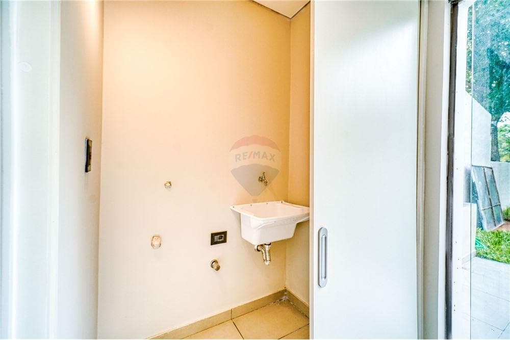 Duplex A Estrenar En Lambare Zona Colegio Sek, foto 5