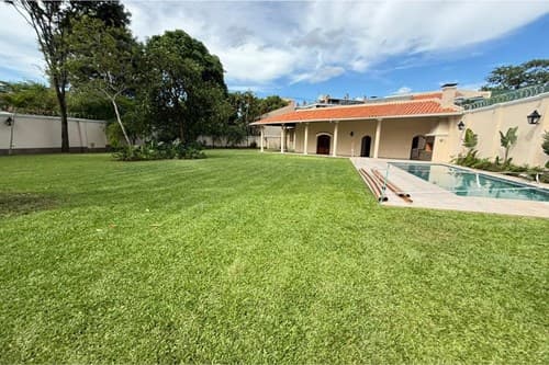 Casa-Alquiler-san jorge, San Jorge, Asunción