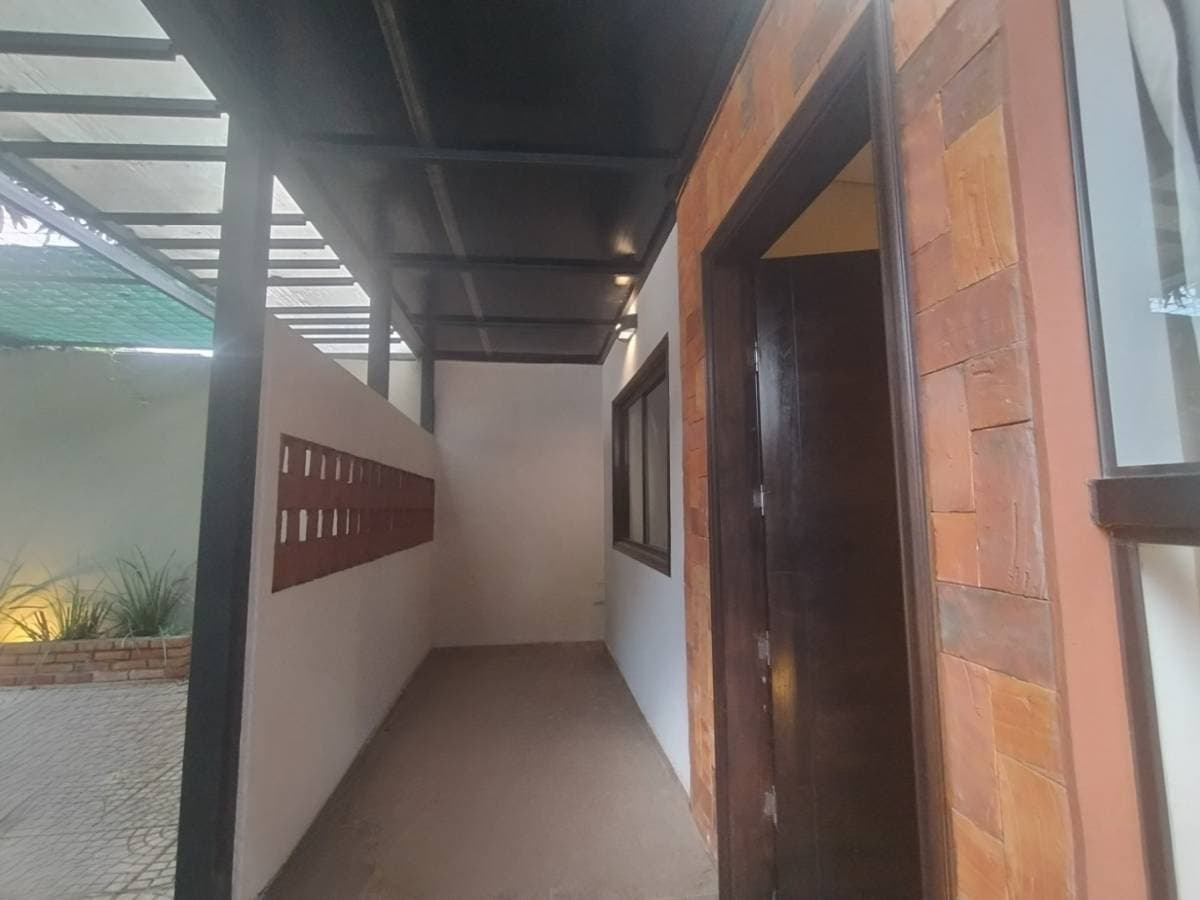 Departamento tipo chalet en Fernando de la Mora - zona sur, foto 2