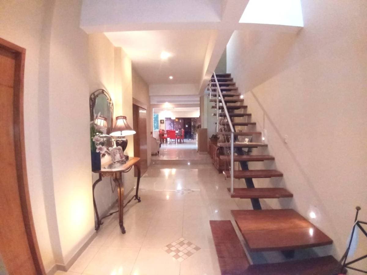 En alquiler casa para oficina en Villa Morra — foto 2