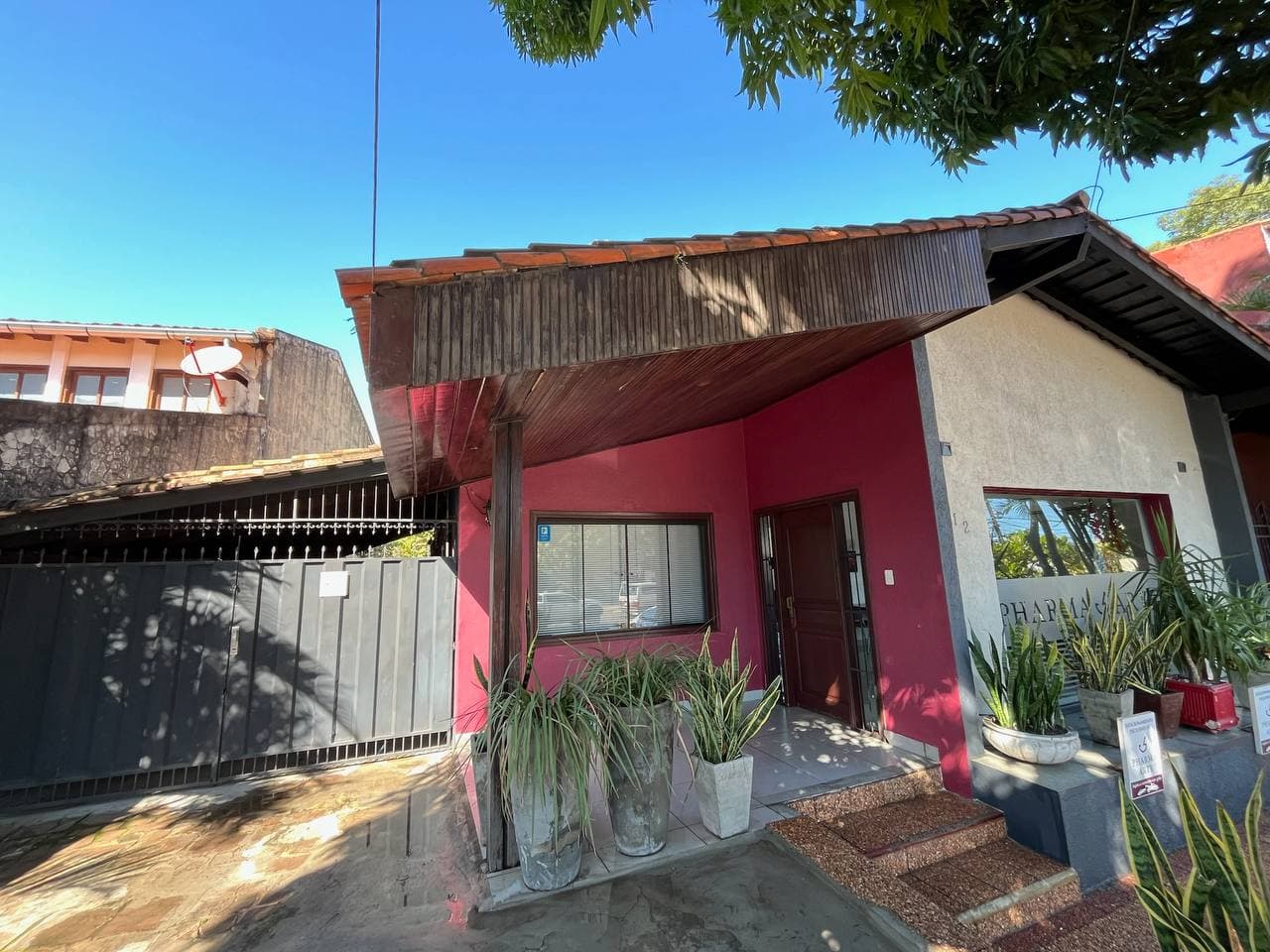 Casa en planta baja para oficina con estacionamiento propio, foto 3