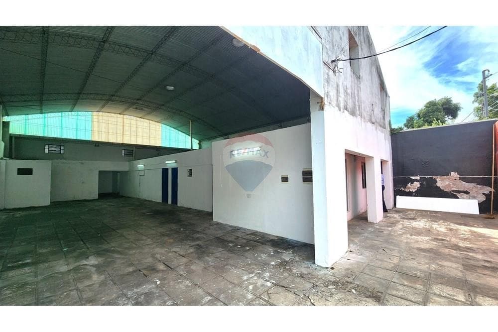 Depósito Comercial 310 m2 cubiertos - Z/ Mercado 4, foto 2