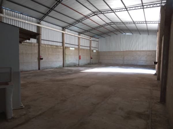 Tinglado a estrenar en zona laguna grande, foto 3