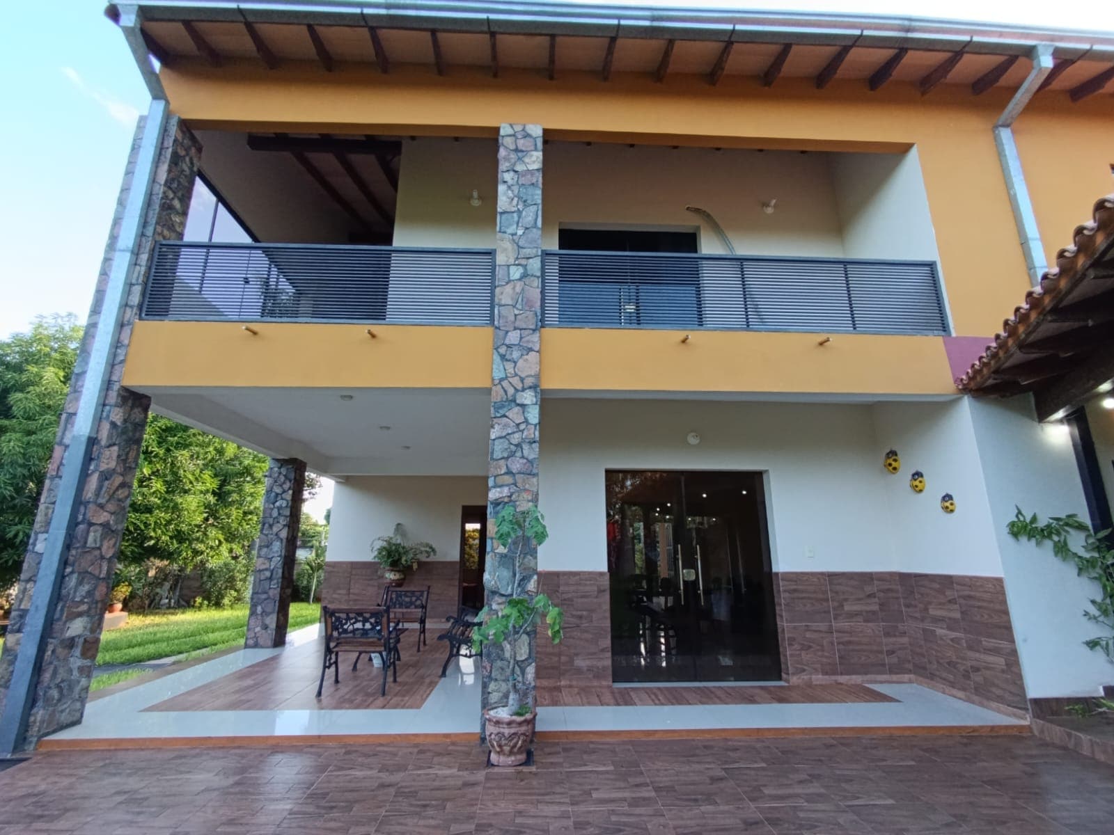 Hermosa residencia en el Casco Urbano-Capiata, foto 4