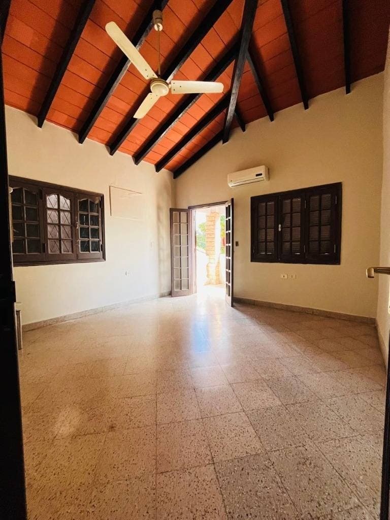 Casa en Fernando de la Mora zona norte, foto 4