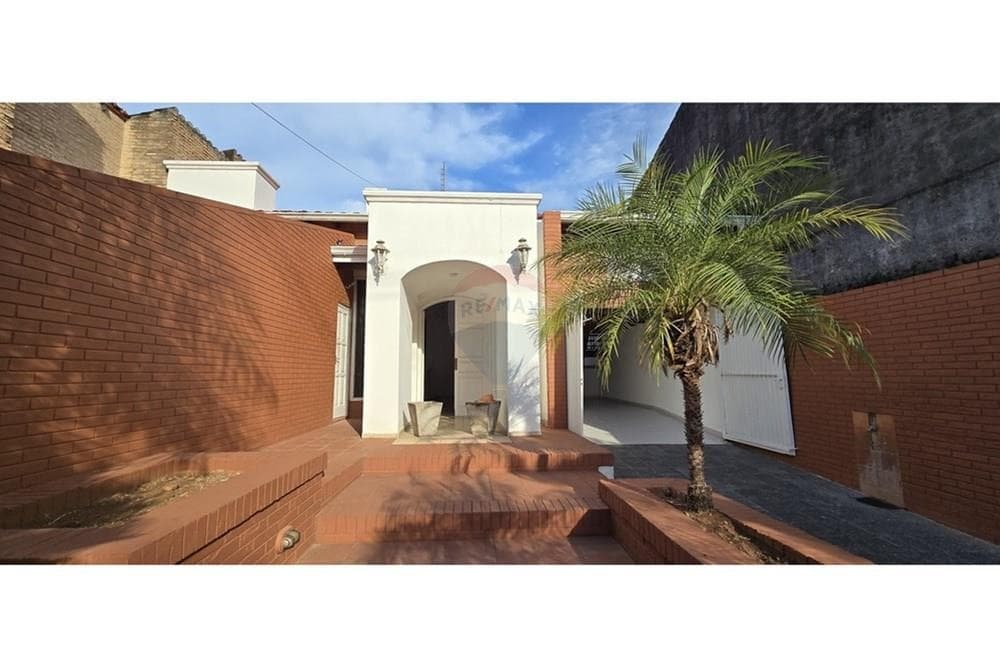 Casa - Alquiler - Paraguay Central Lambaré