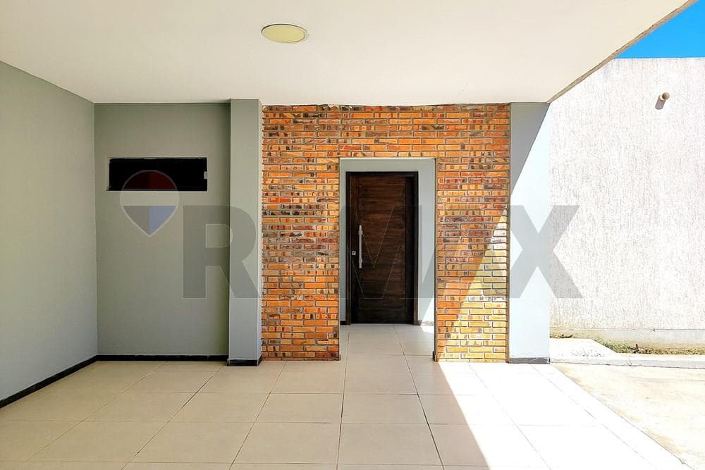 En venta casa en Luque, foto 3