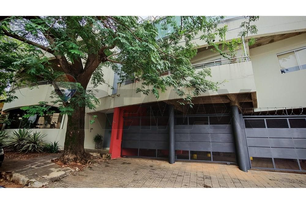 Dpto. 1 d. - Las Lomas: 64 m² en PB c/cochera