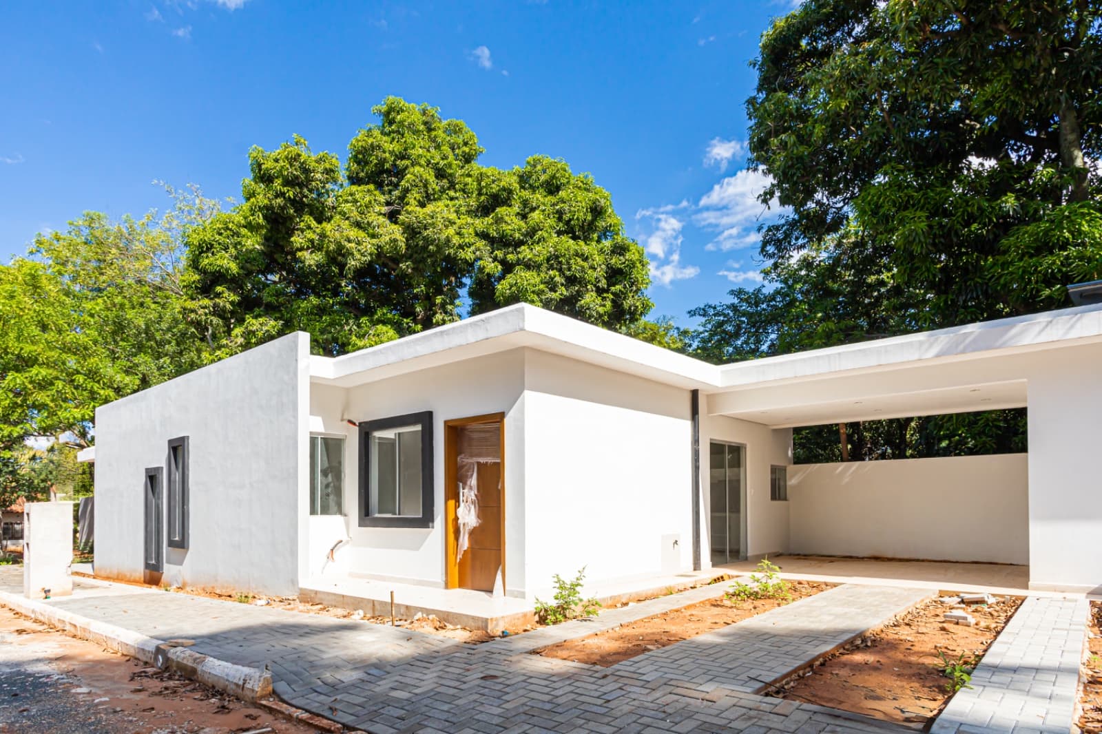 hermoso Duplex en Luque Barrio cerrado Los castaños — foto 5