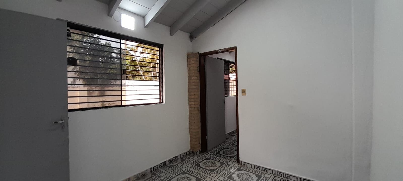 Cerca de la muni, asuncion — foto 2