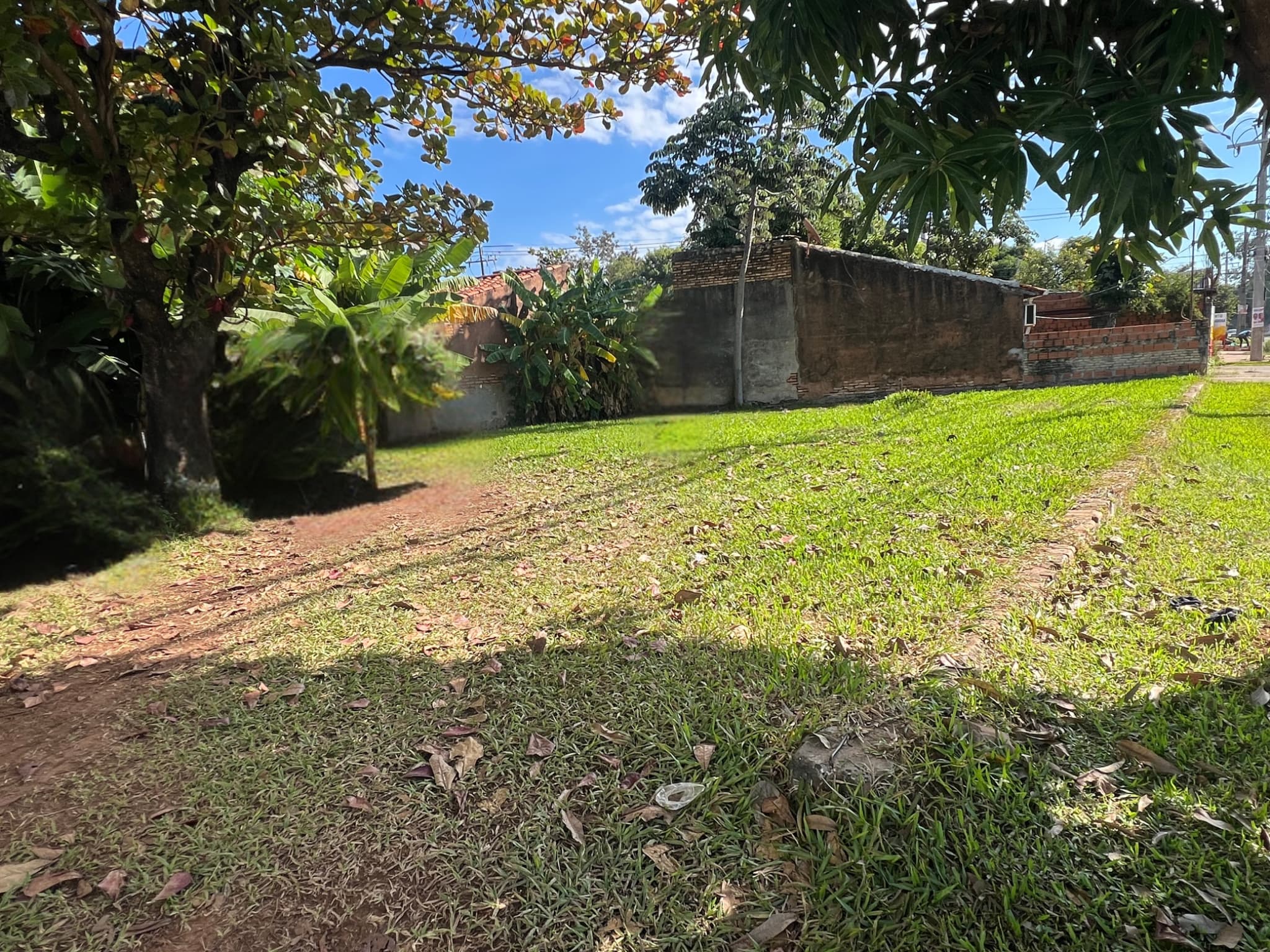 Terreno en Esquina - Segundo Barrio - Luque — foto 3