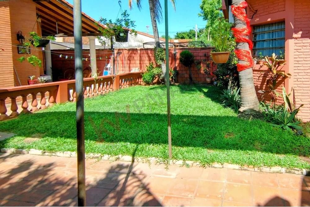 de CASA✨ estilo clásico, Loma Pyta Asunción, foto 2