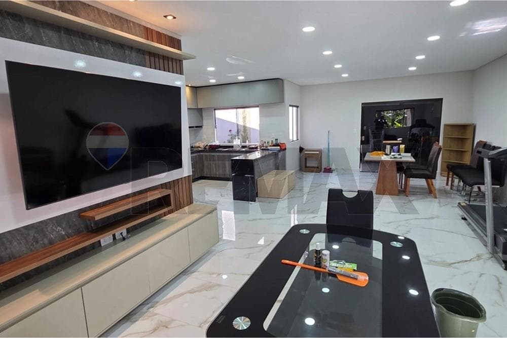 Casa - Venta - Villa Elisa, Paraguay, Aprovecha! — foto 4