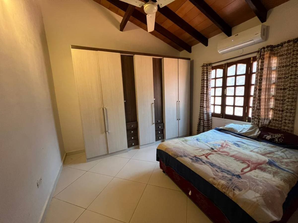 Casa de 3 dormitorios en Luque, foto 5