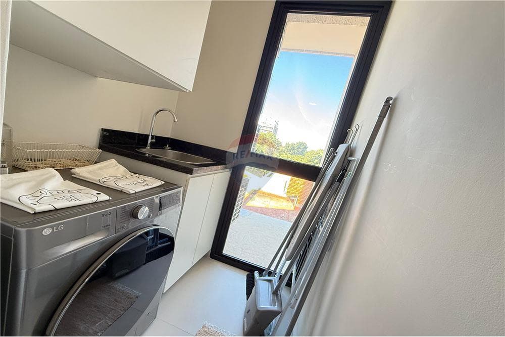 Departamento - Alquiler - Las Lomas (Carmelitas), Asunción, Paraguay — foto 4