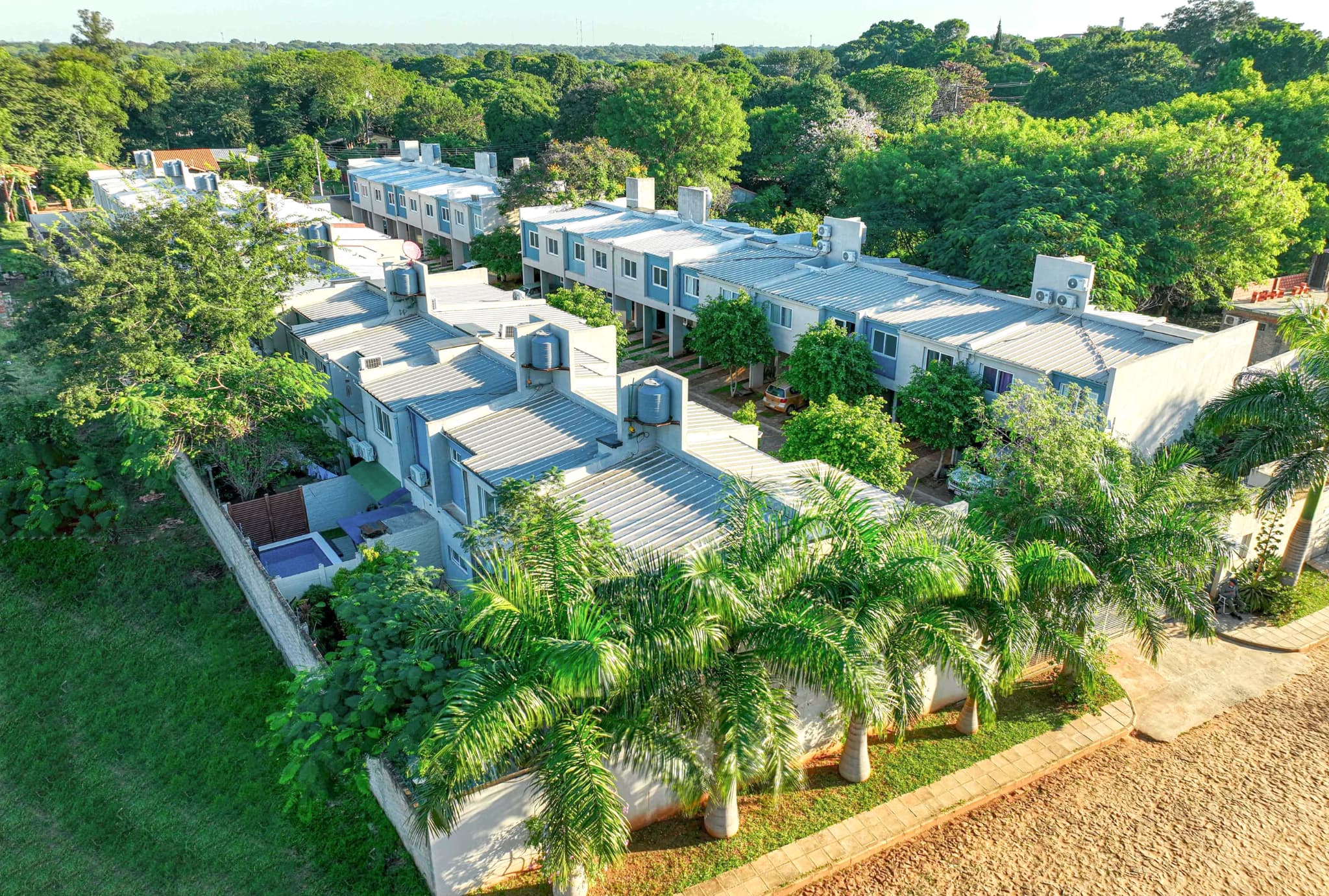 Duplex en Alaia Barrio Cerrado — foto 1