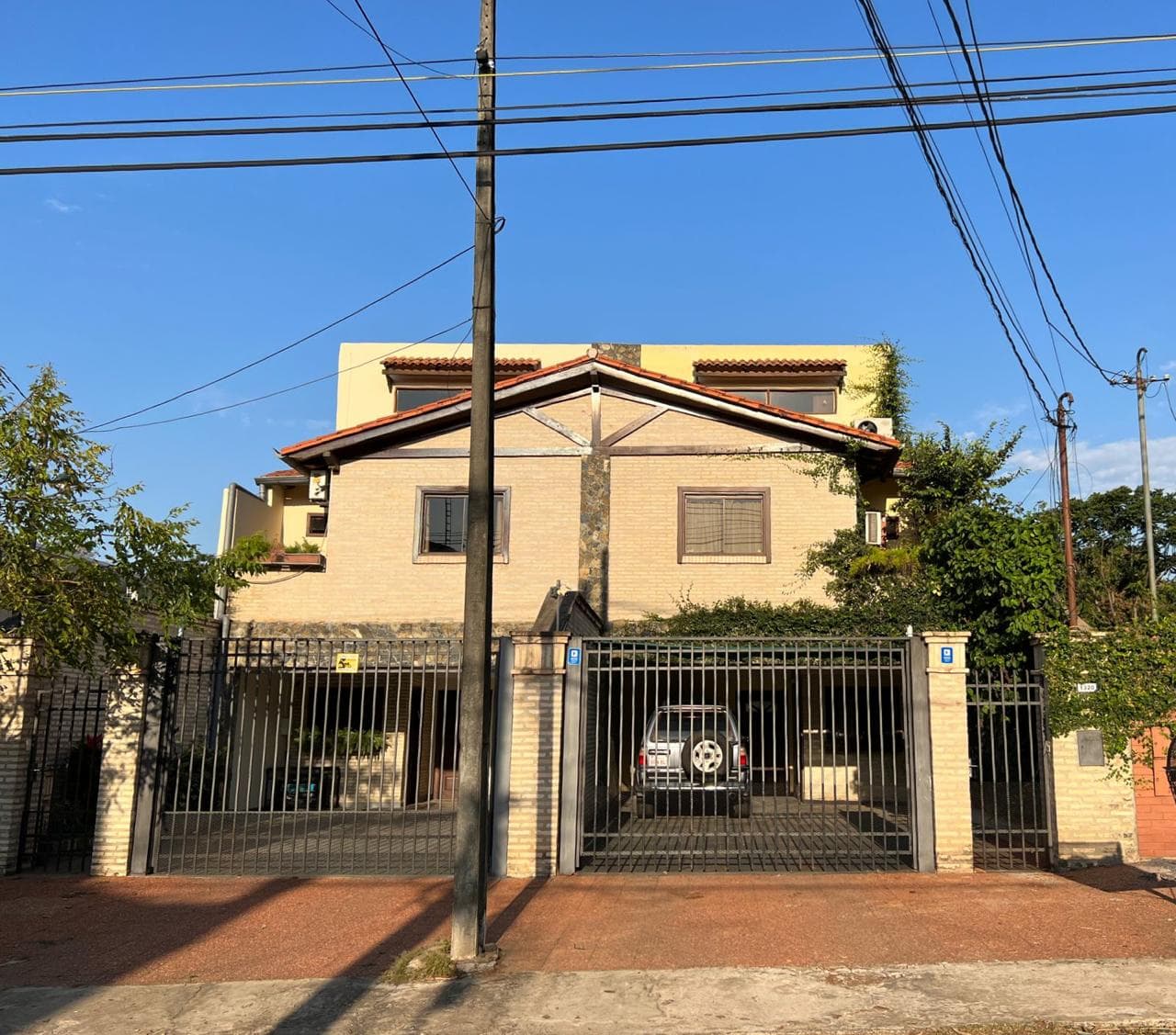 Dueño Vende Duplex Zona Primer Presidente — foto 1