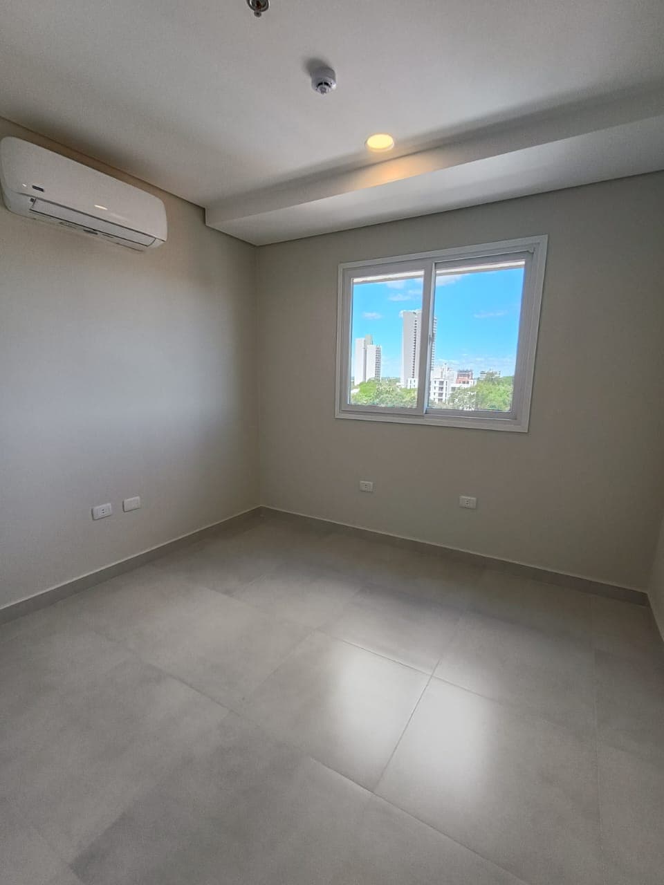 Departamento a estrenar de 2 habitaciones. Villa Morra. COD 037, foto 2