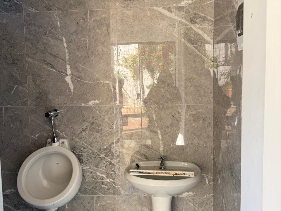 Salón comercial en villa aurelia, foto 5