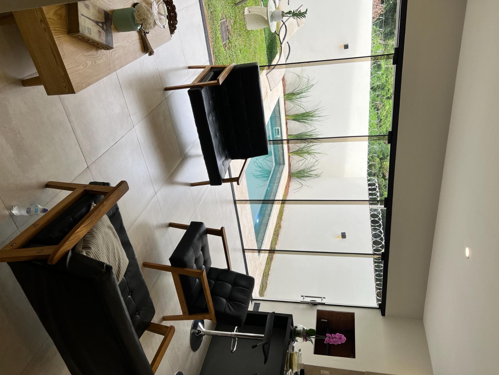 Duplex En Zona Yacht Lambaré — foto 5