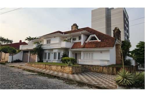 Vendo mansion en Recoleta