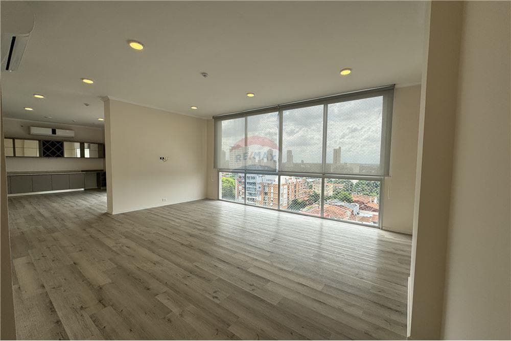 En venta. Departamento de 3 dormitorios - barrio Herrera, foto 2
