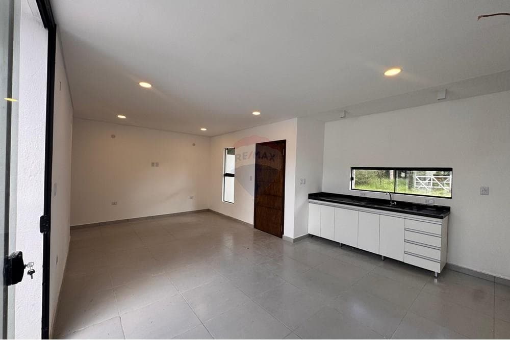 Hermosa casa a estrenar en limpio j.a, foto 5