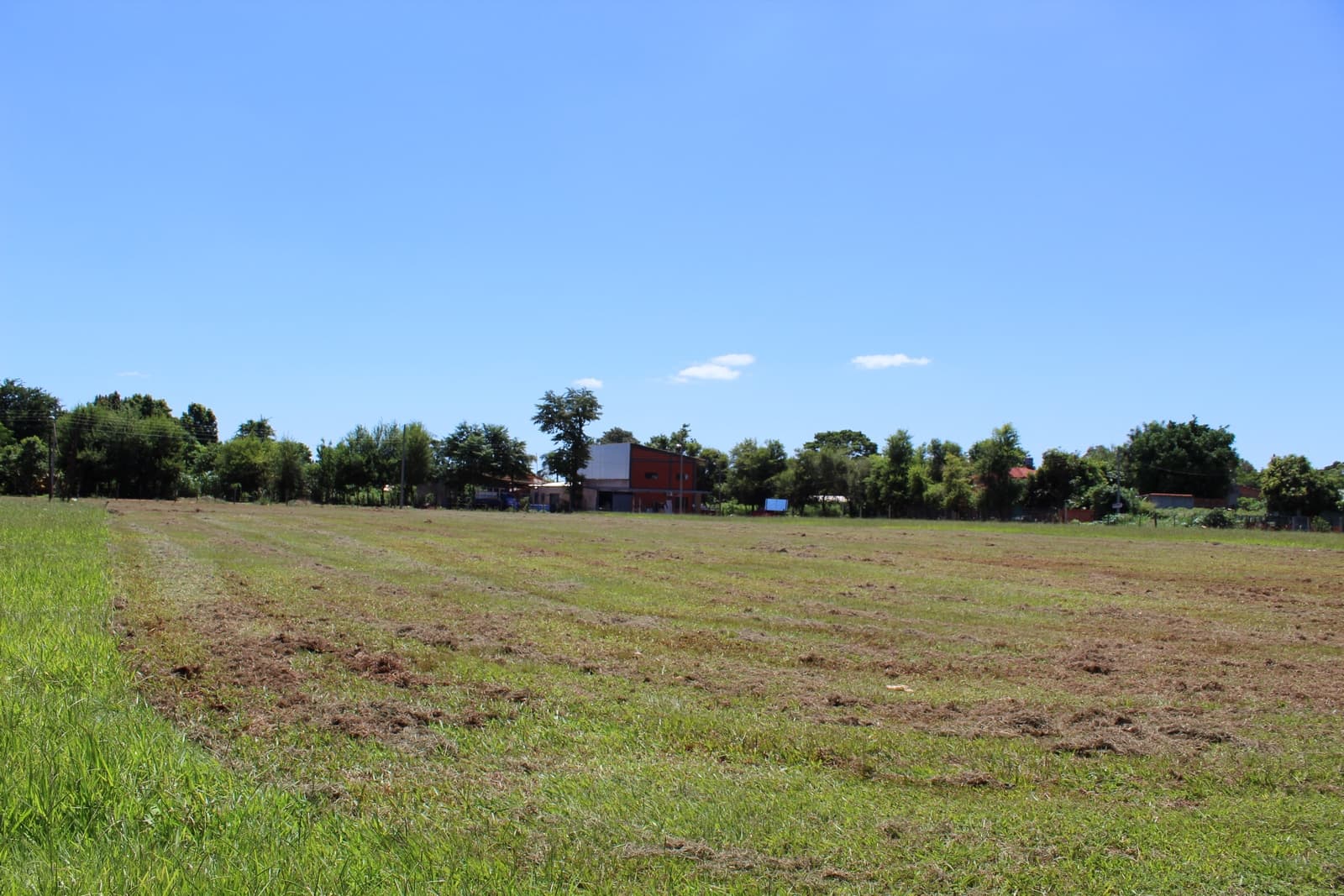 Oportunidad Única: Terreno de 3312 M2 en Venta en la Próspera Minga Guazú — foto 5