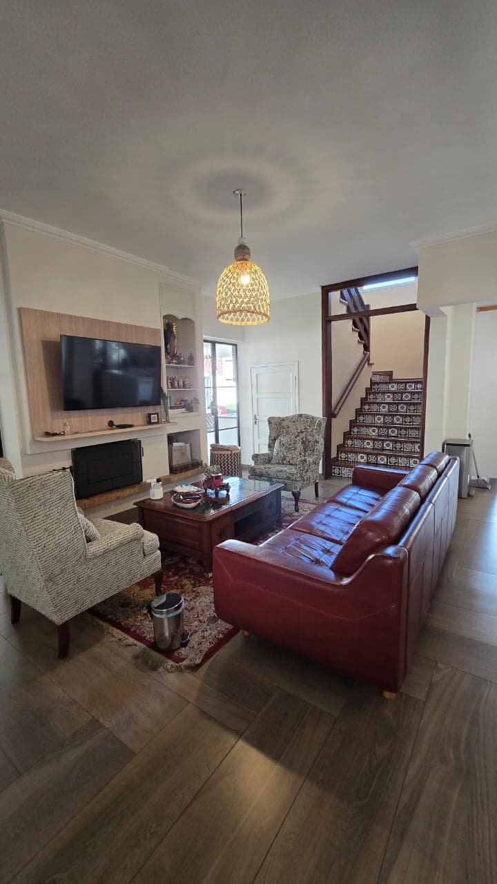 Excepcional Residencia De 600 M2 En El Barrio Mariscal López - Clho7261842, foto 1